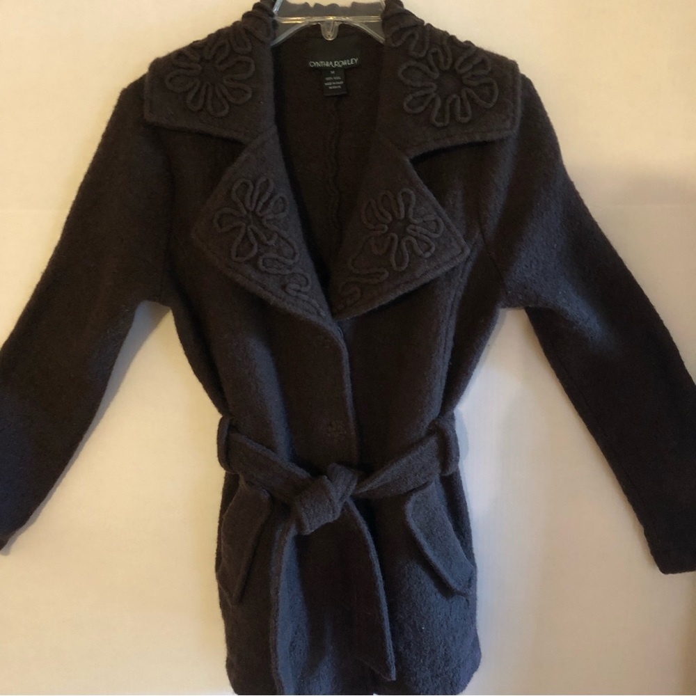Cynthia Rowley 100% wool jacket size medium. Embroidered collar and lapel.